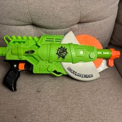 NERF Zombie Strike Ghoulgrinder Blaster Rotating barrel without stock