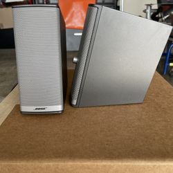 BOSE DESKTOP COMPUTER 