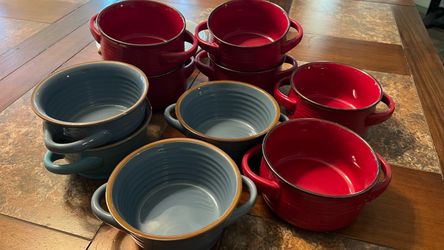 Soup bowls
