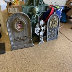 Halloween Decorations & More 