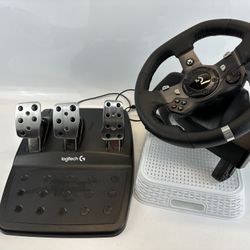 Logitech G920 Driving Force Racing Wheel - For Xbox One and PC ((contact info removed)21)