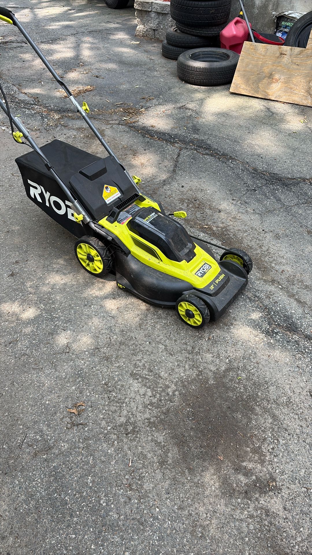 Ryobi 16 Inch Push Mower 