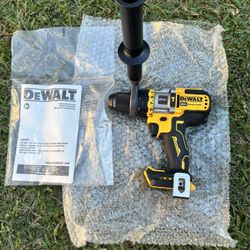 DEWALT 20V MAX BRUSHLESS 1/2  IN HAMMER DRILL WITH FLEXVOLT  ADVANTAGE 