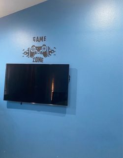 Flat Screen TV Wall Mounted