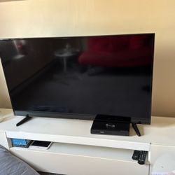 Samsung 43” Tv And Philips DVD Player