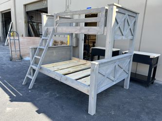 New Twin / Full Bunk bed Made Out Of Solid Wood!