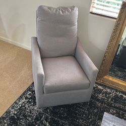 Nursery Rocking Chair 