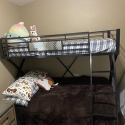 Bunk bed