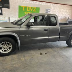 2003 Dodge Dakota