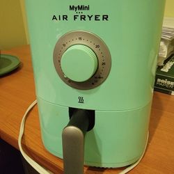 Dorm/Office Mini Air Fryer 30$