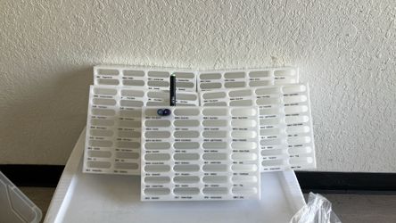 Olo marker display rack 5 piece set (markers not included )