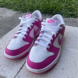 Nike Dunk Low Pink & White Size W 7 