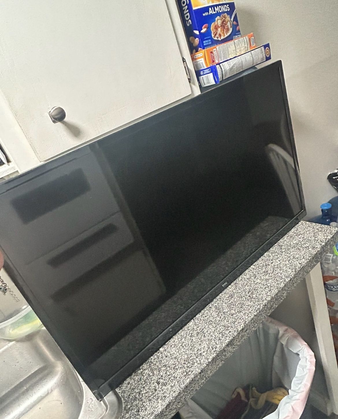 35 Inch TCL TV