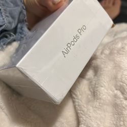 Air Pods Pro 2nd Generation New In Sealed Box