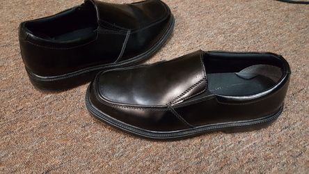 Men's Dress SHOES (SIZE 9)