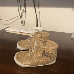 Michael Kors Baby Shoes Size 4c
