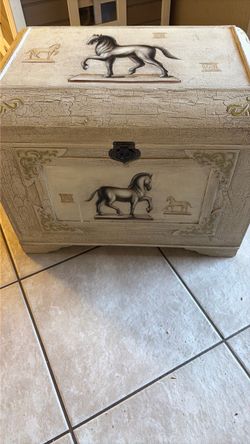 Wooden storage box