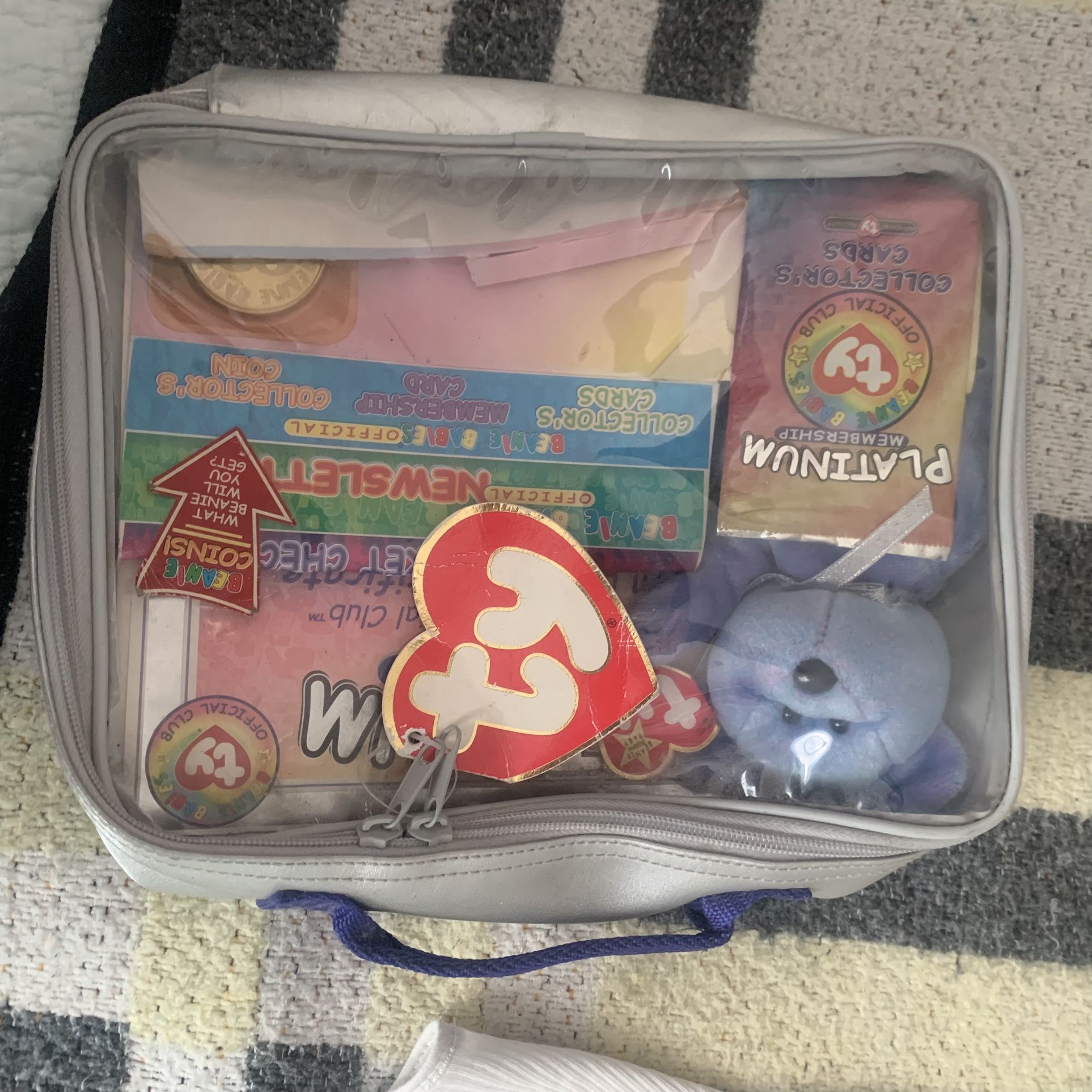 Beanie Babies Collector's With Collector's Cards An Collector's Coin