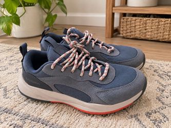 Columbia Women’s Shoes – Size 5.5