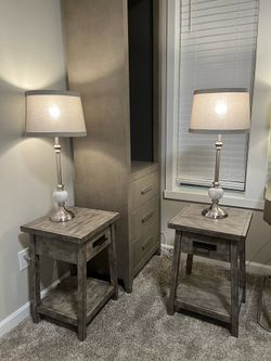 Pottery barn nightstands with lamps
