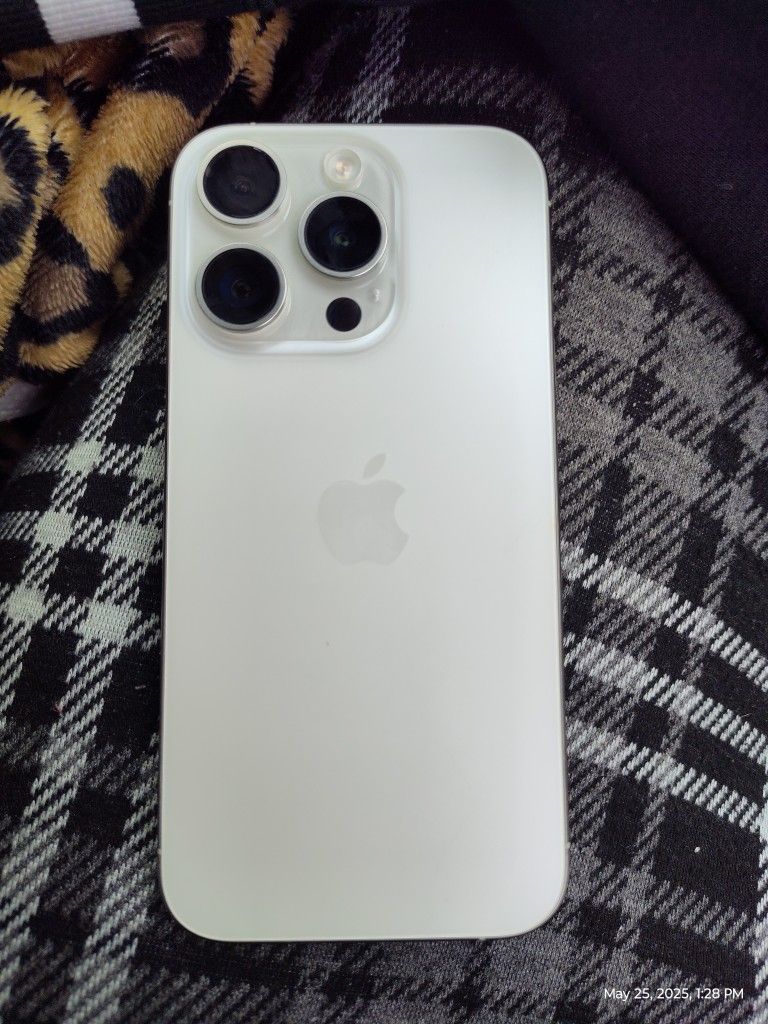 iPhone "For Parts Only"