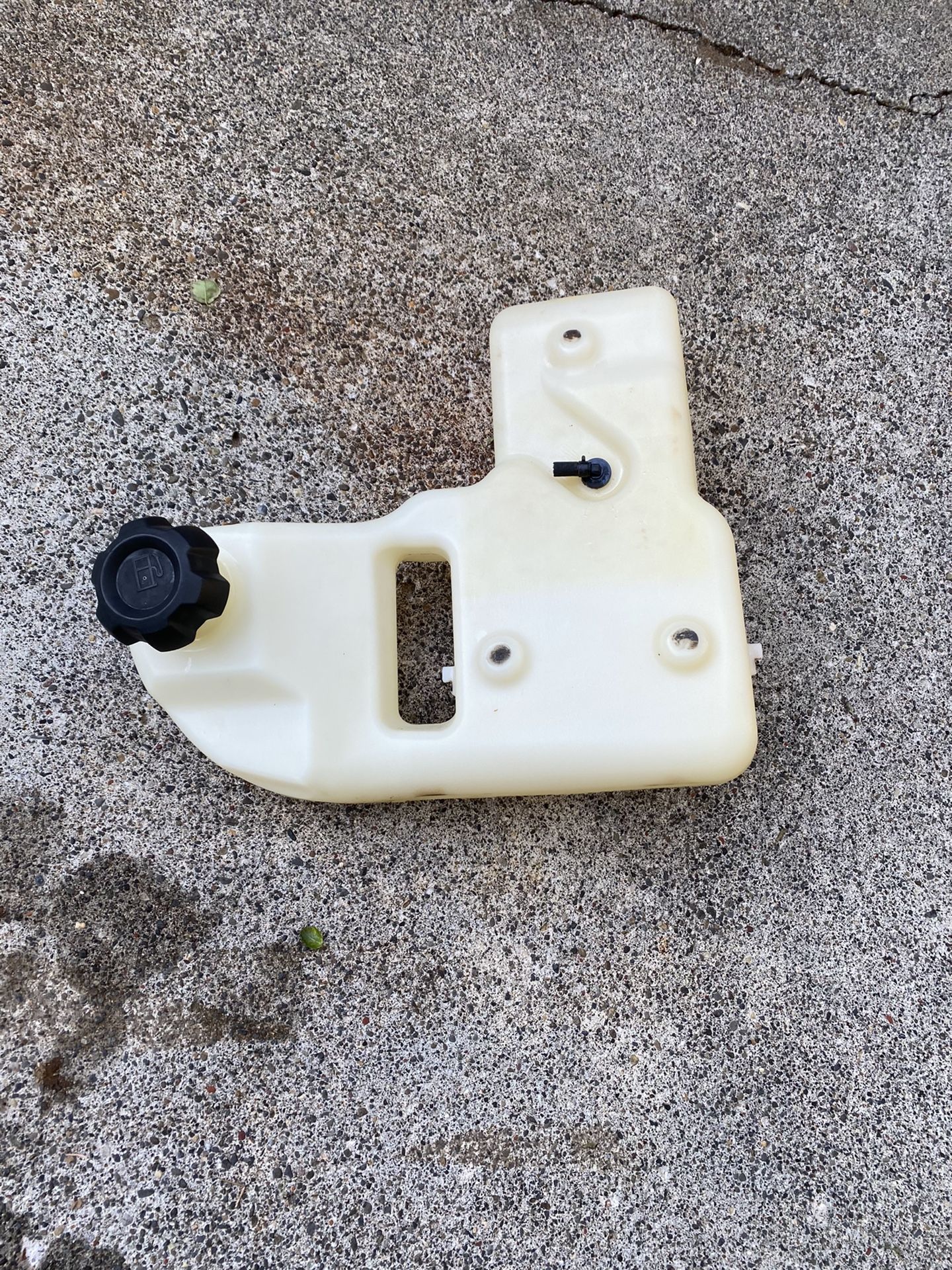 Riding Lawn Mower Fuel Tank