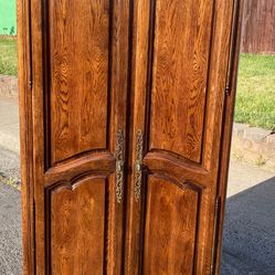 Vintage French Style Oak Armoire/ Wardrobe 
