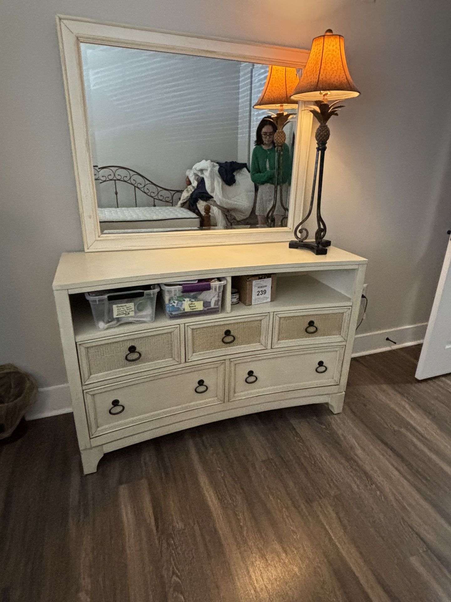 Dresser With Mirror And Matching Side Table 