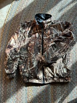 Men’s Large Camo/Black Jacket