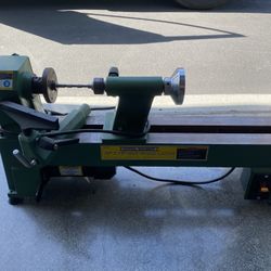 10” x 18” Mini Wood Lathe - Central Machinery
