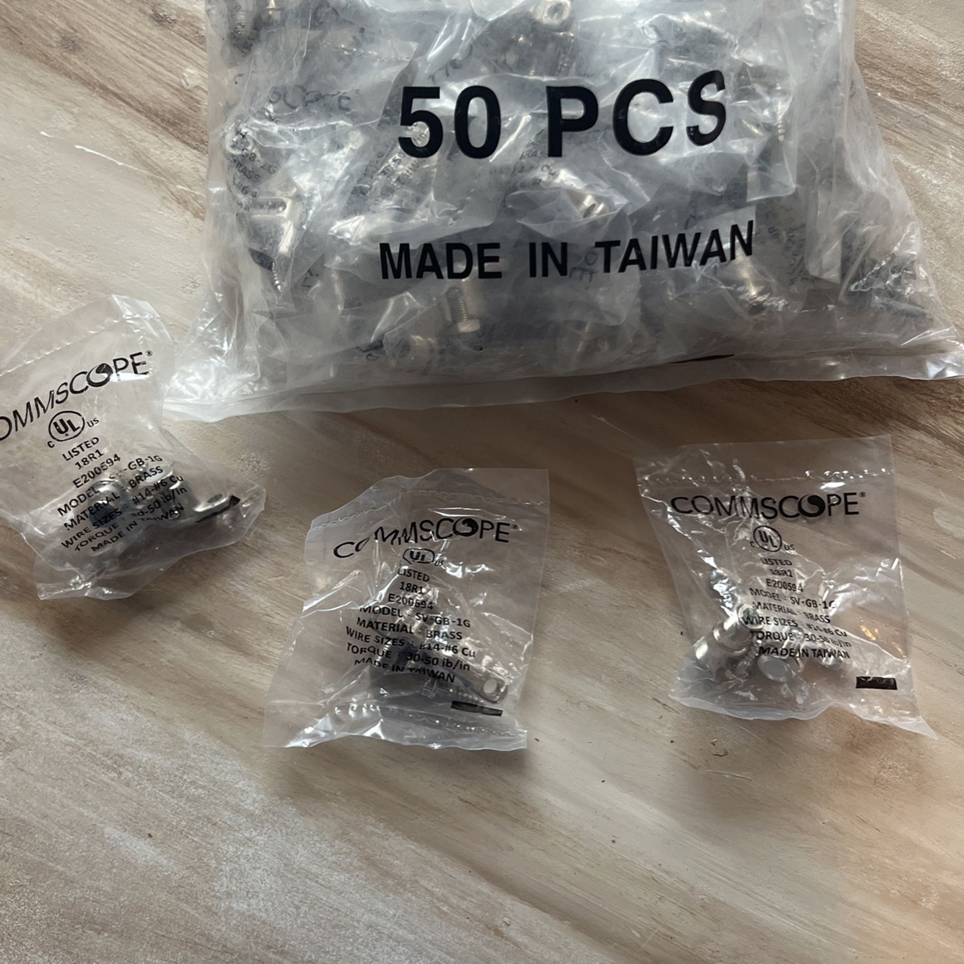 Ground Block -HomeConnect SVGB1G Commscope Brass Single Ground Block