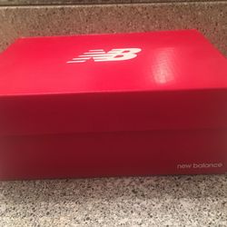 New balance boy Shoes Size 8 Kids