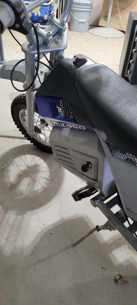 Razor MX350 Electric Kids Dirt Bike