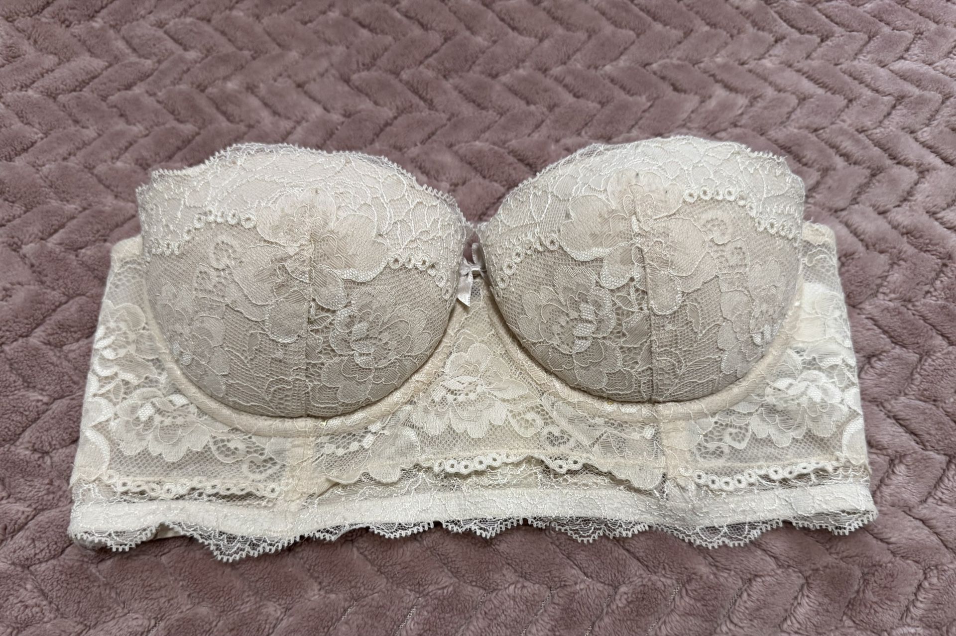 H&M Sexy strapless Long Line Bra White Lace Size 34B