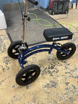 KneeRover Knee Scooter Blue