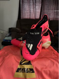 Predators elite brand new