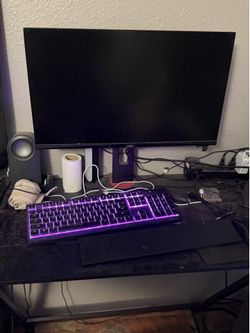 Gaming pc and desk