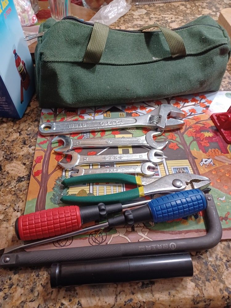 Basic Tools And 3 Ton Jack- $20