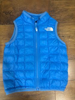 The North Face Infant Thermoball Puffer Vest (Size 12-18 Months)