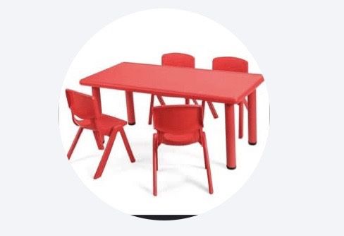 New Kids Desk With 4 Chairs