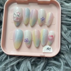 Handcrafted Press On Nails 