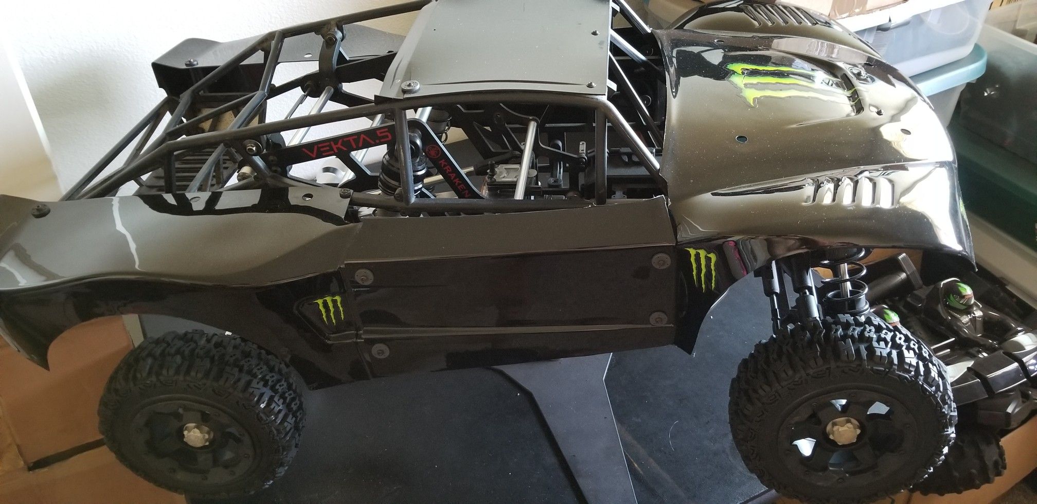 Rc kraken vekta.5 trophy truck