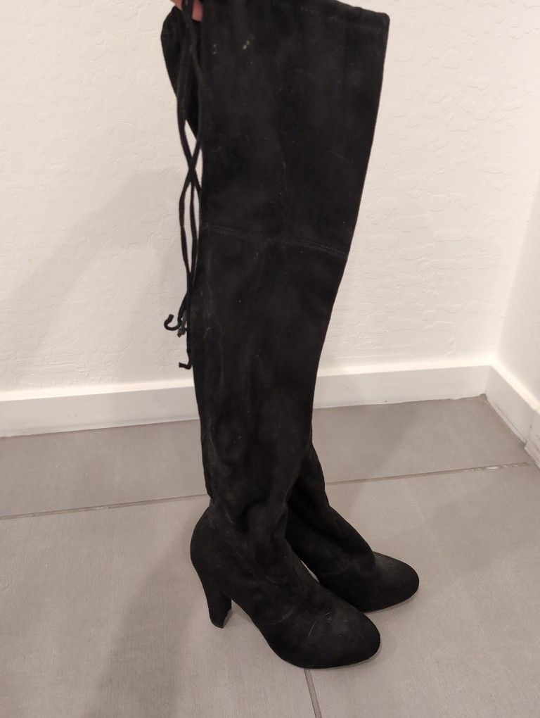 Black High Heel Boots