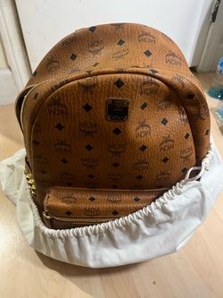 Medium Mcm backpack with dust bag.
