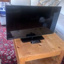 Vizio 32 Inch Tv. 
