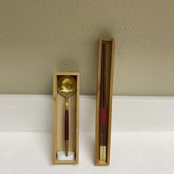 Golden Spoon & Chopsticks