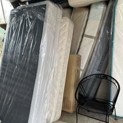 California King Or Eastern King Box Springs Only