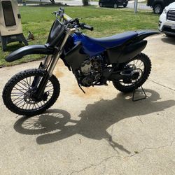 YZ250F Dirtbike