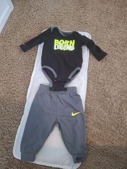Baby Boy Nike 2-Piece Outfit Set – Size 6 Months