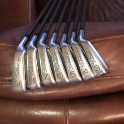 Titleist DCi RH irons 3-9 Standard Firm Graphite shafts Golf pride grips